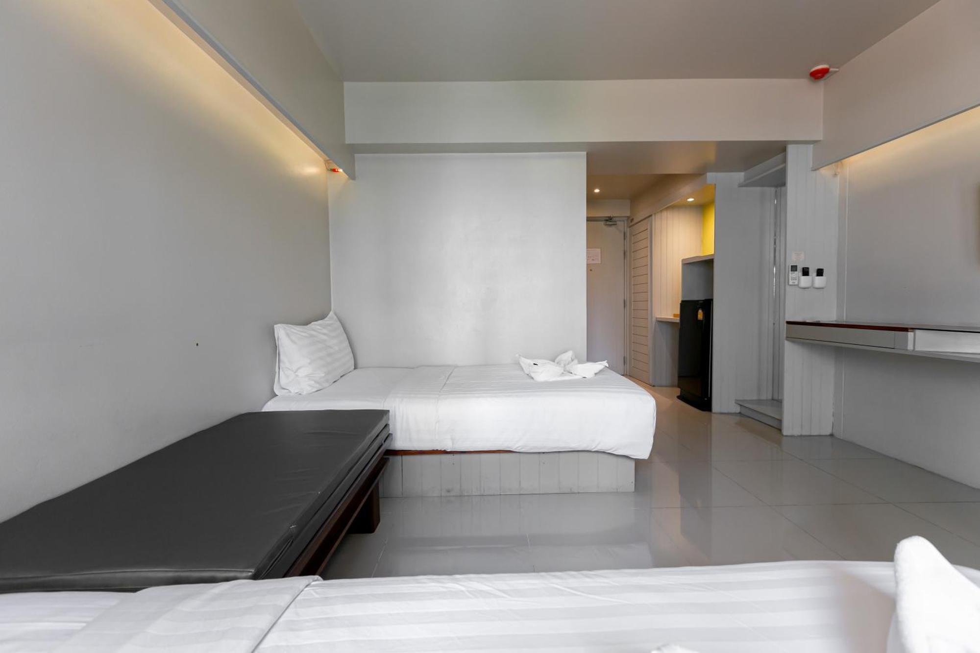 A Room Bangkok Sathorn Extérieur photo