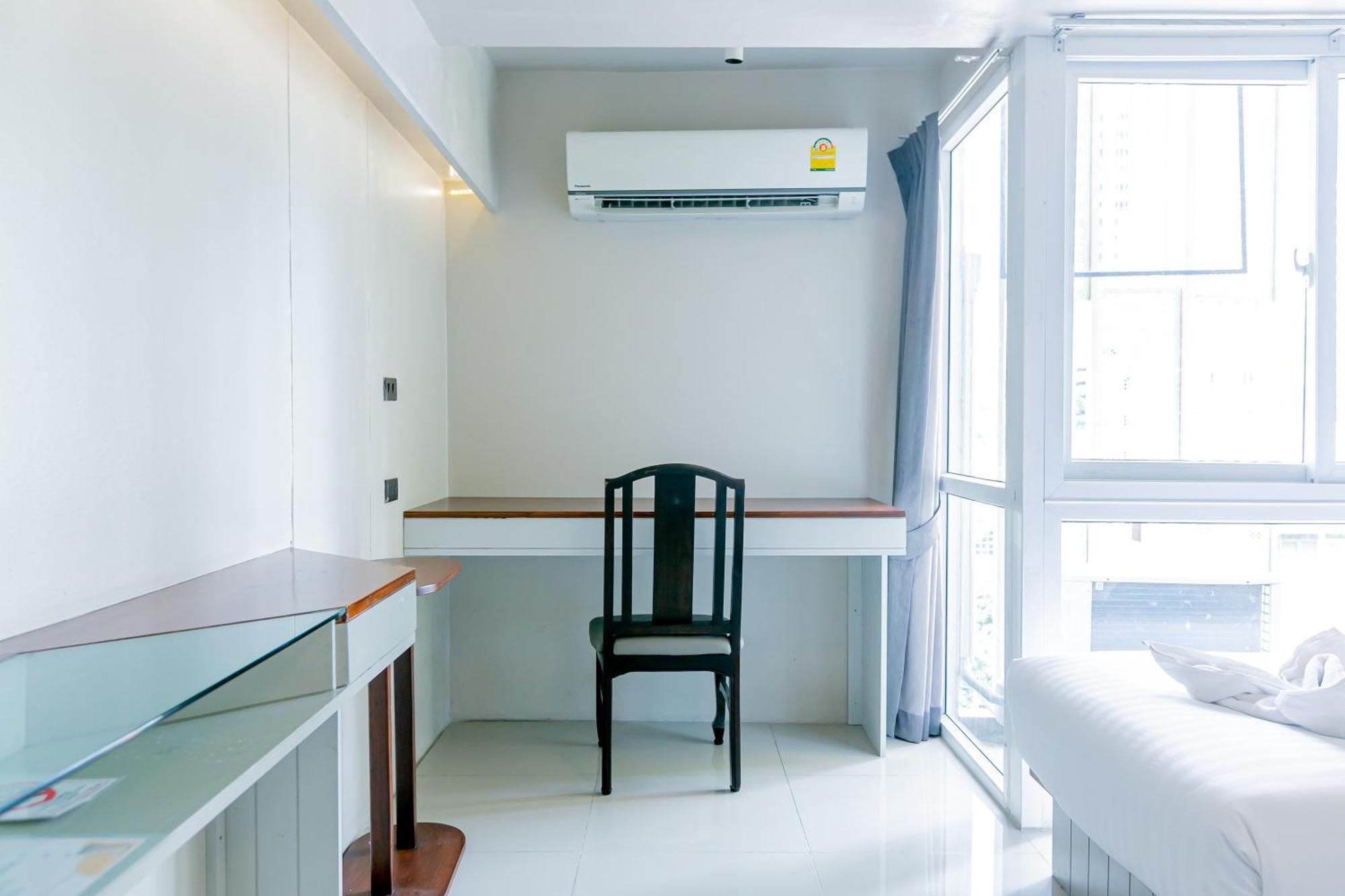 A Room Bangkok Sathorn Extérieur photo